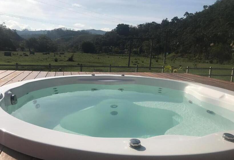 Отель Espaço Casa Na Rocha