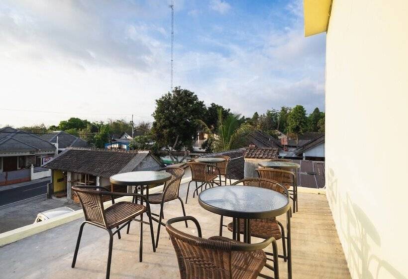 בית מלון כפרי Oyo 1855 Elise Exclusive Residence