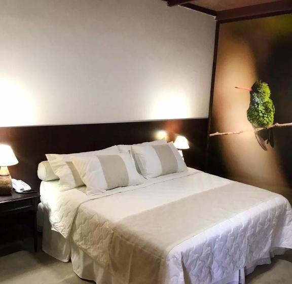 ホテル Pousada Castanho