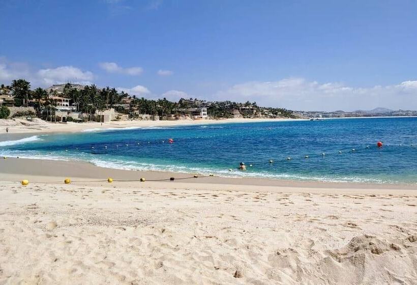 酒店 Six Two Four Urban Beach