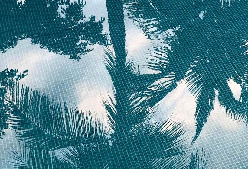 酒店 Six Two Four Urban Beach