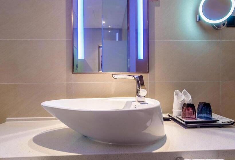 Lavande Hotel Qiqihar Supervisory Office