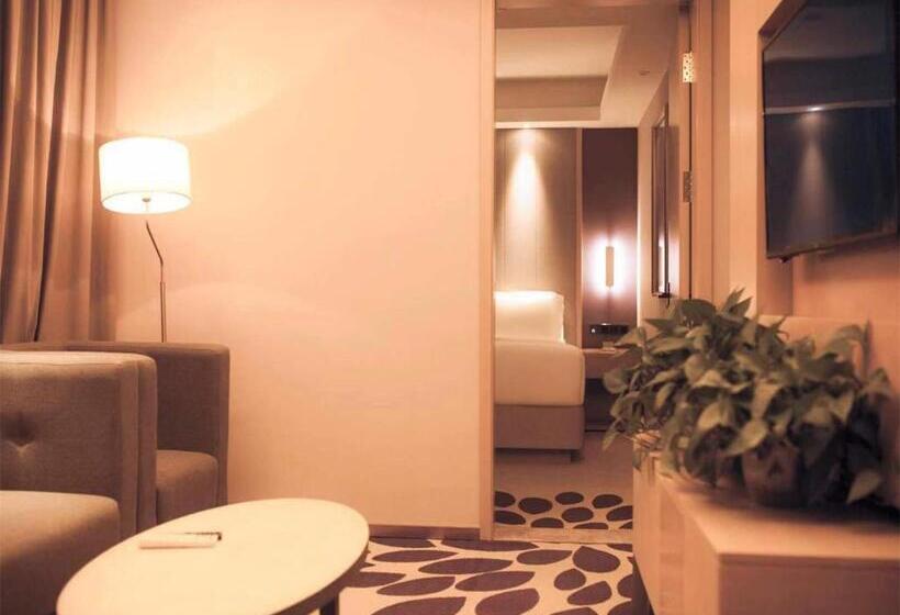 Lavande Hotel Qiqihar Supervisory Office