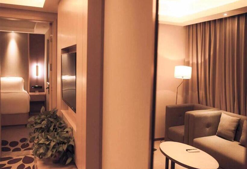 Lavande Hotel Qiqihar Supervisory Office