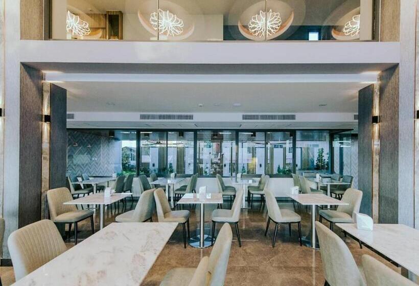 Arista Hotel Ubon