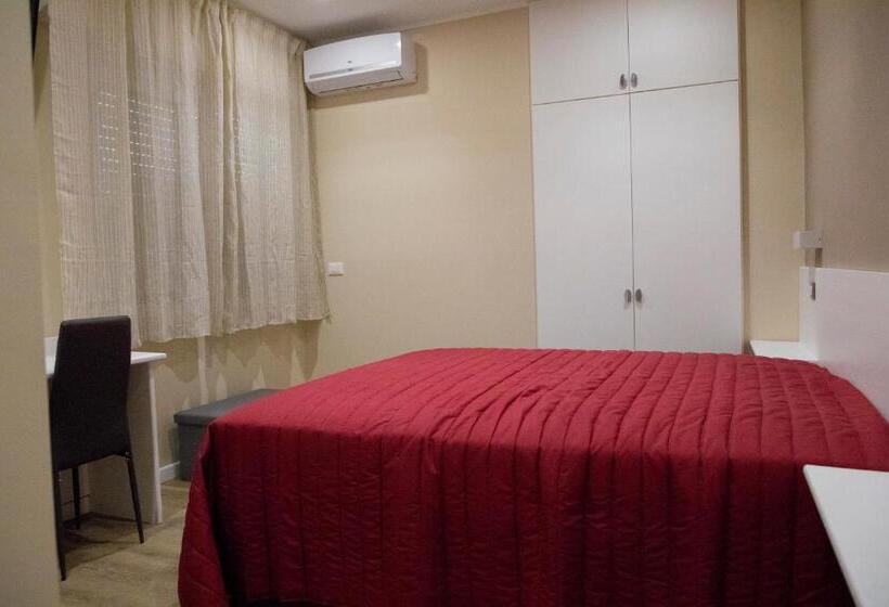 تختخواب و صبحانه Tre Fontane