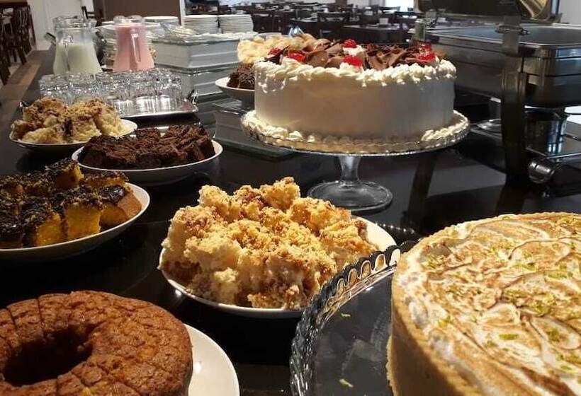 בית מלון כפרי Alles Berg