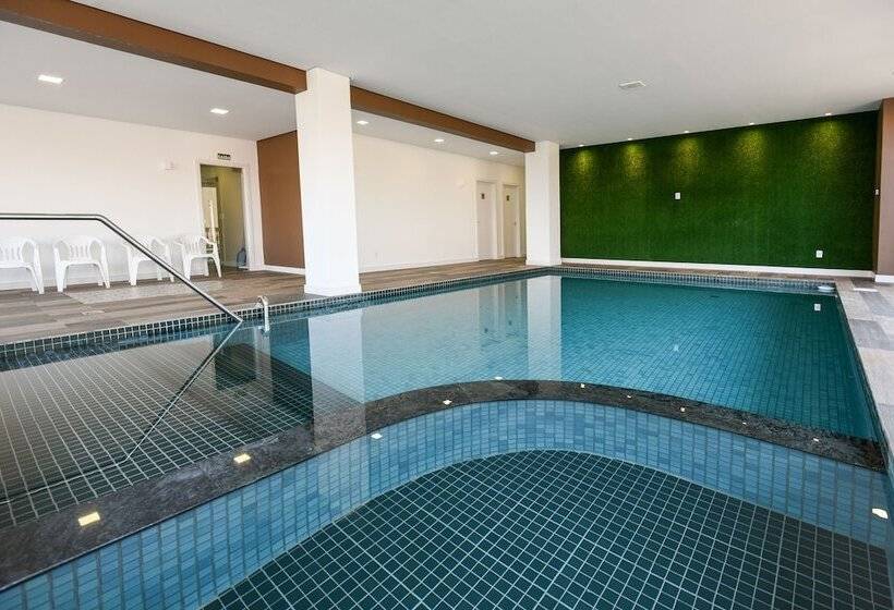 בית מלון כפרי Alles Berg