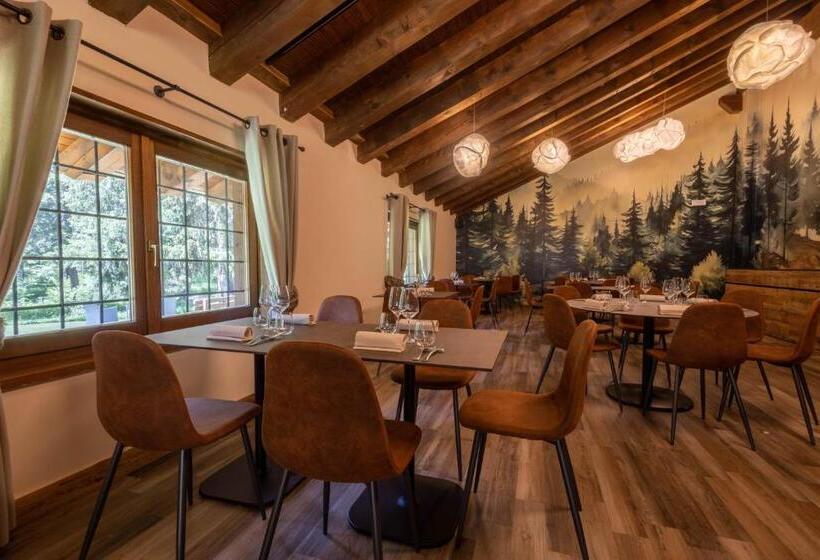 호텔 Alpine Forest