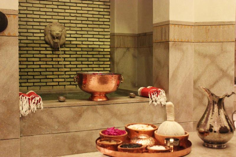 בית מלון כפרי Anantara Sahara Tozeur Resort & Villas