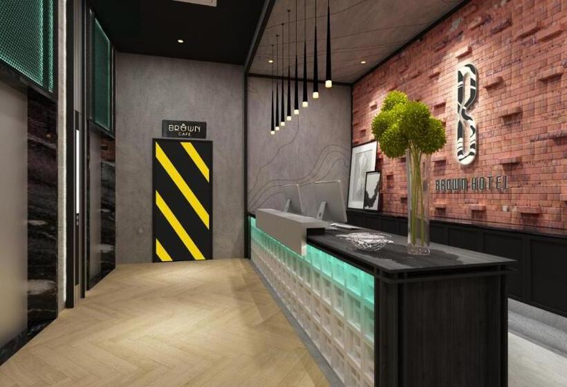 בית מלון כפרי Brown