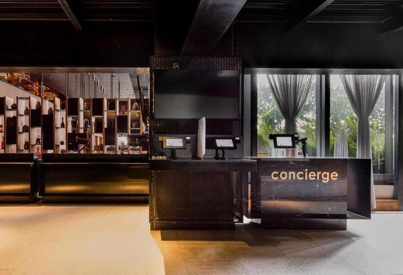 ホテル Fiesta Americana Viaducto Aeropuerto