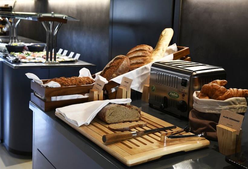 هتل Ibis Tbilisi Stadium