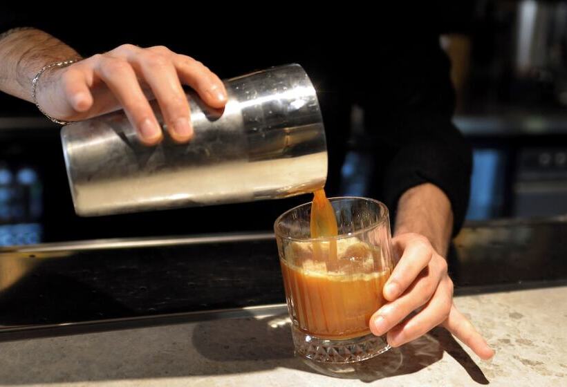 Kings Cross Hotel Istanbul