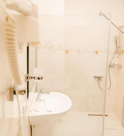 בית מלון כפרי Nicole