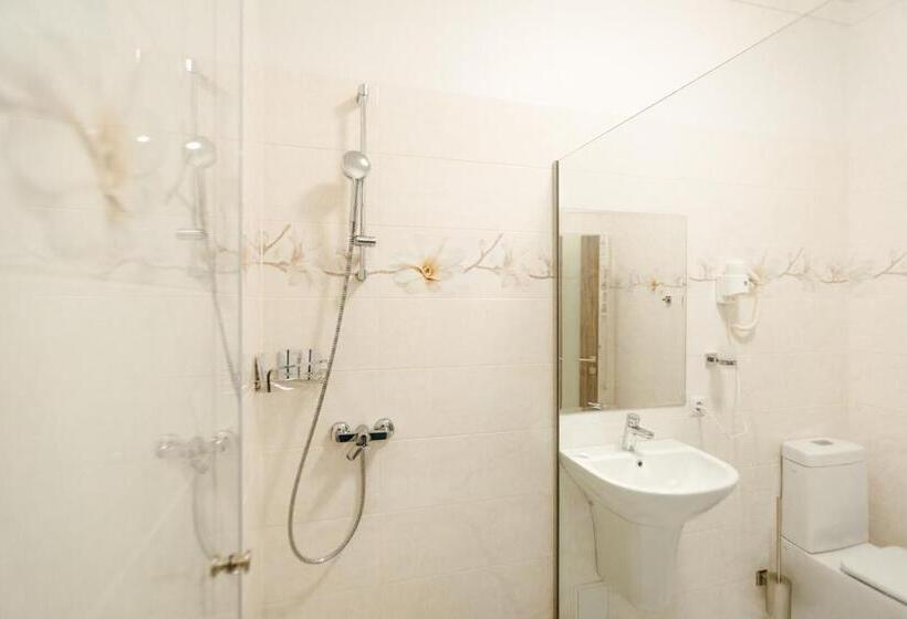 בית מלון כפרי Nicole