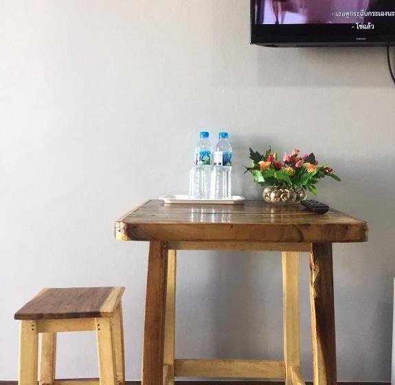 ホテル Nk Residence Sakon Nakhon