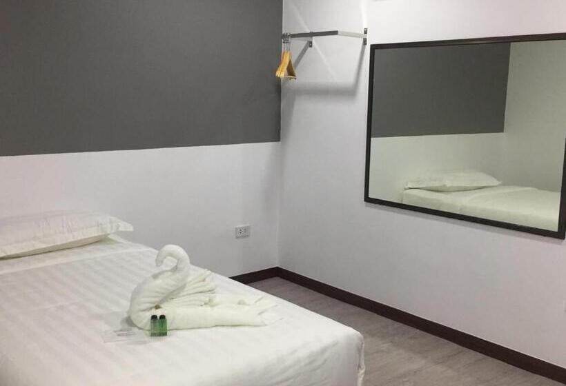 ホテル Nk Residence Sakon Nakhon