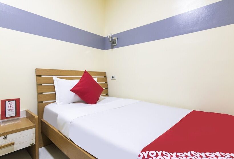 ホテル Oyo 416 Lucky