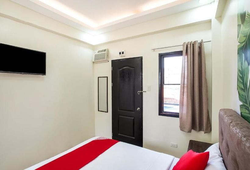 هتل Oyo 458 Kathy S Home Garden Suites