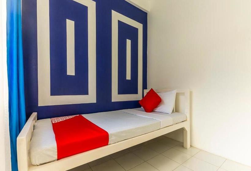 Отель Oyo 466 Issa’s Haven