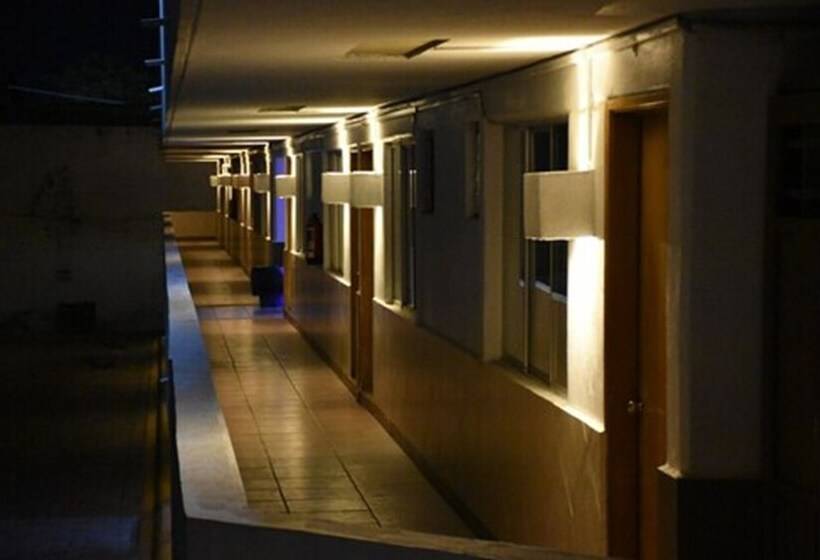 فندق Pachuca Inn