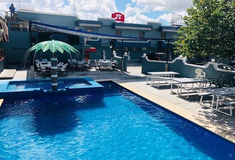 酒店 Posada Del Rey