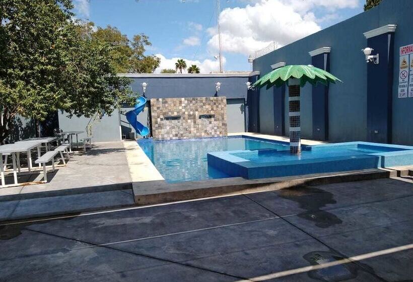 酒店 Posada Del Rey