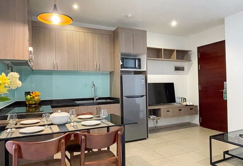 Residence 105 Hotel And Apartment