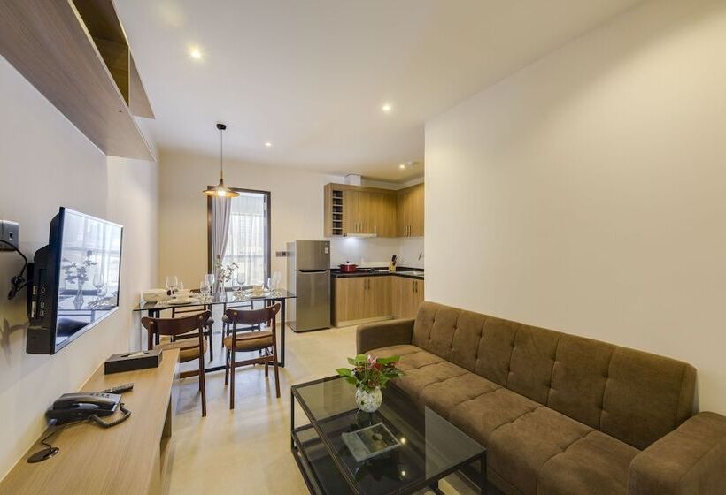 Residence 105 Hotel And Apartment