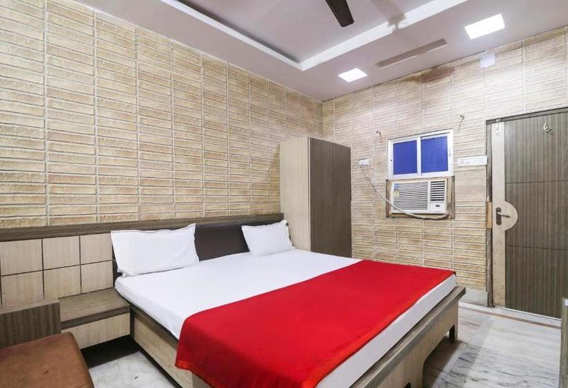 호텔 Spot On 61538 Angel Guest House