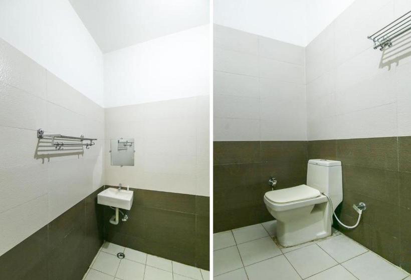 ホテル Spot On 62182 Khubsaras