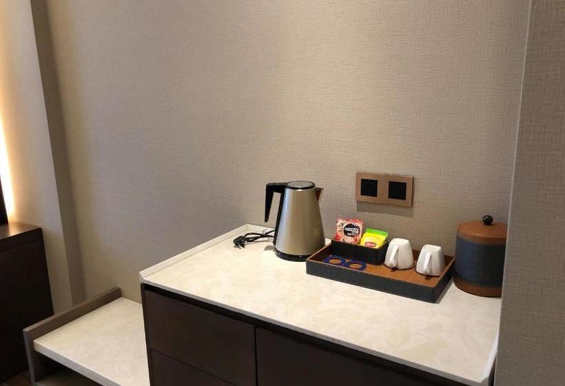 ホテル Zhong Hua Wei International