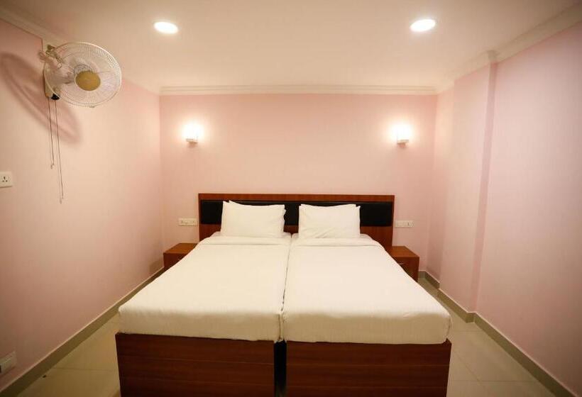 Luxora Hotel And Spa