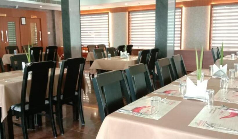 Luxora Hotel And Spa