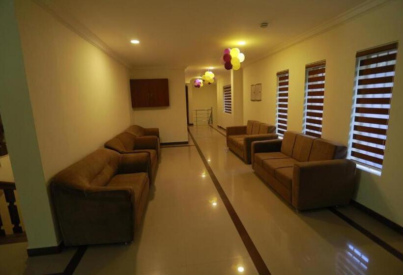 Luxora Hotel And Spa