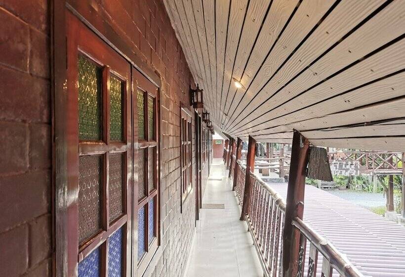 펜션 Baan Lanna Resort