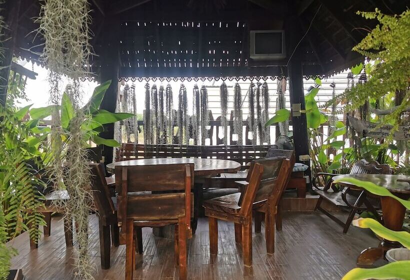 펜션 Baan Lanna Resort