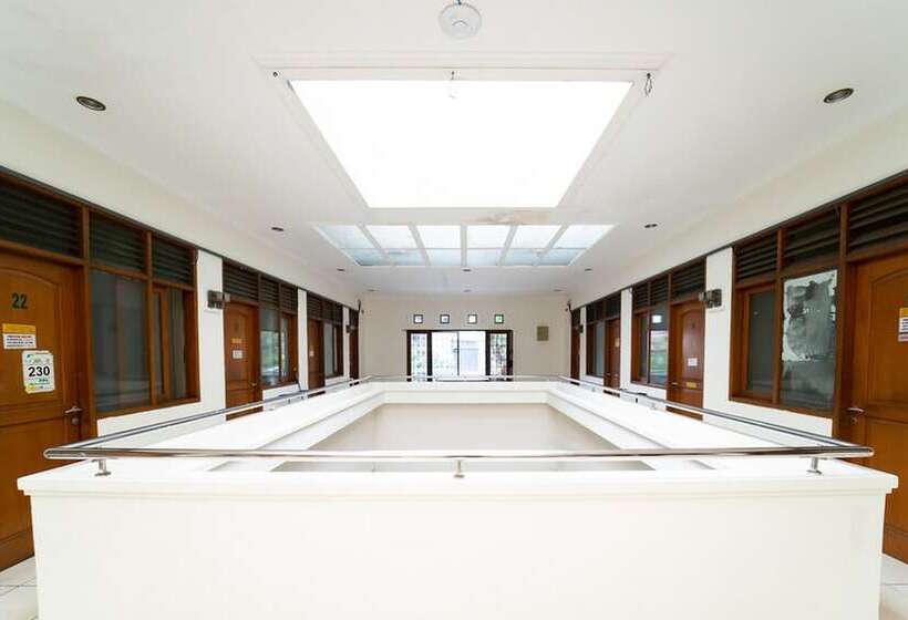 بنسيون Koolkost Near Padjadjaran University   Minimum Stay 6 Nights