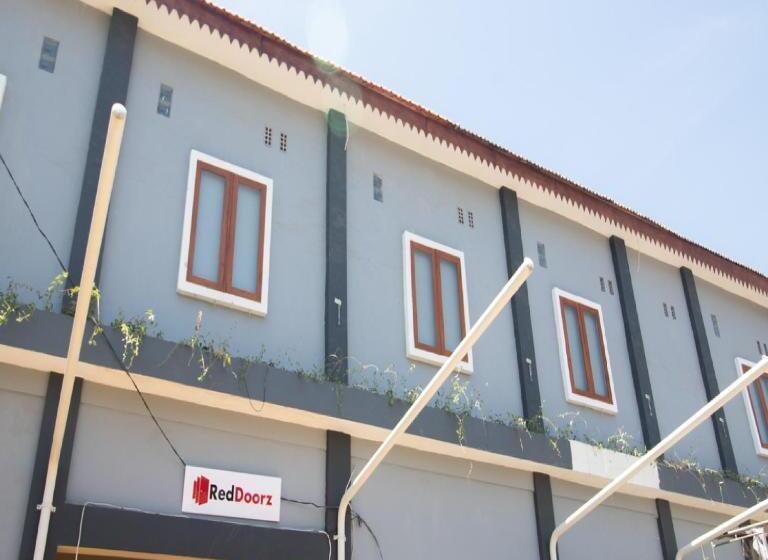 膳宿费 Reddoorz Syariah Near Universitas 17 Agustus Banyuwangi