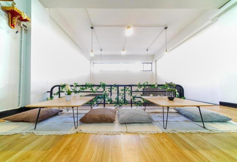 Saiyud Hostel