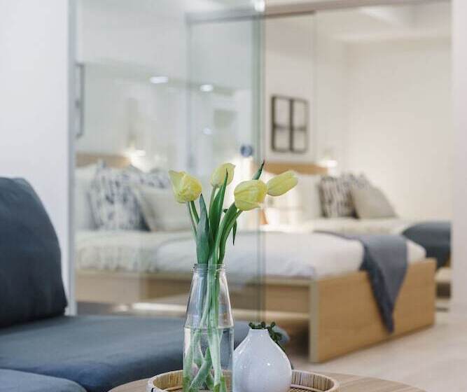 Sarkar Suites Cumberland Street