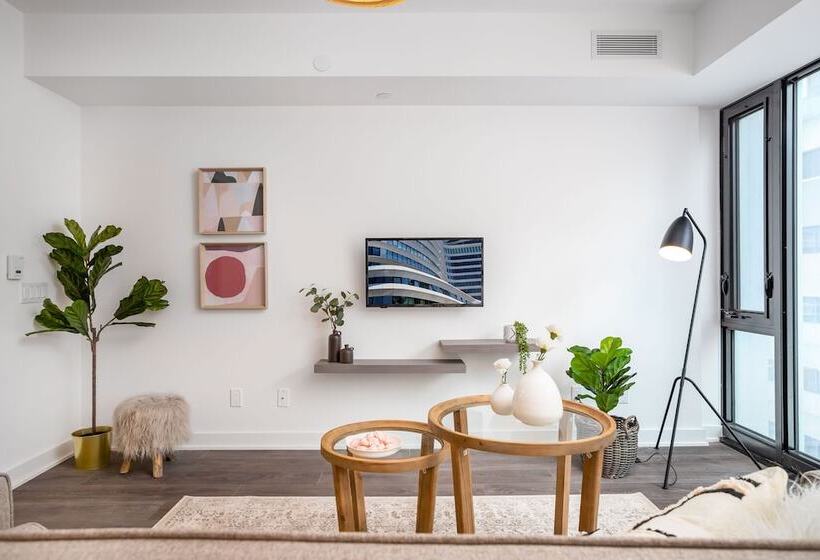 Sarkar Suites Cumberland Street