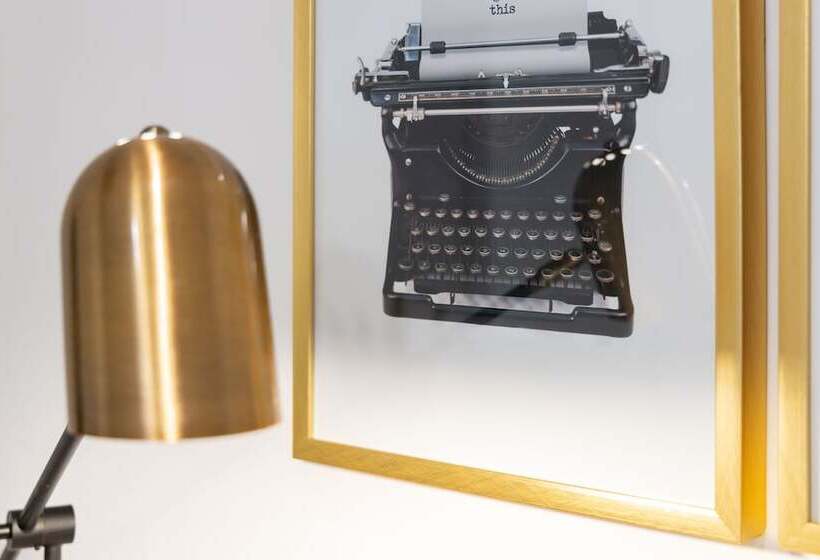 Sarkar Suites Cumberland Street