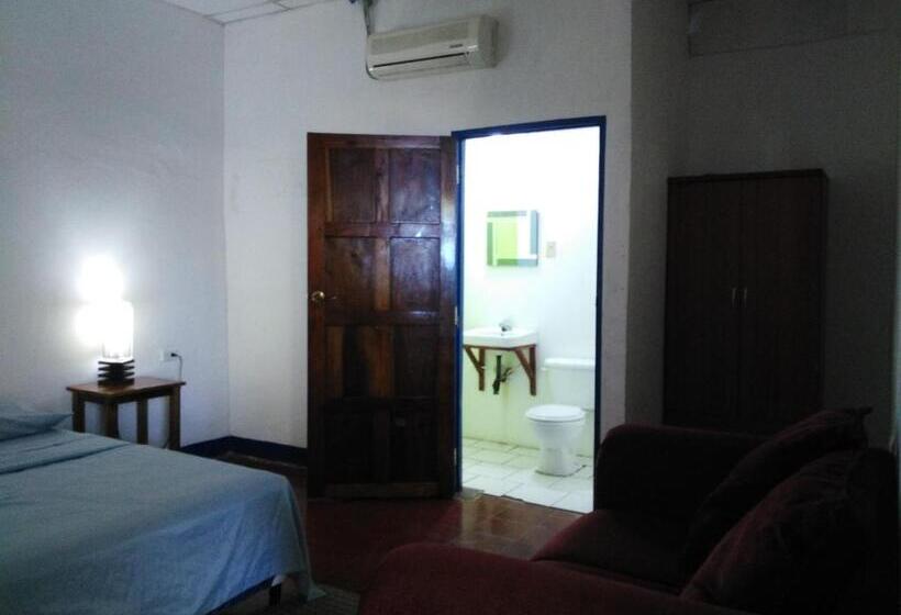 فندق صغير Tapihouse