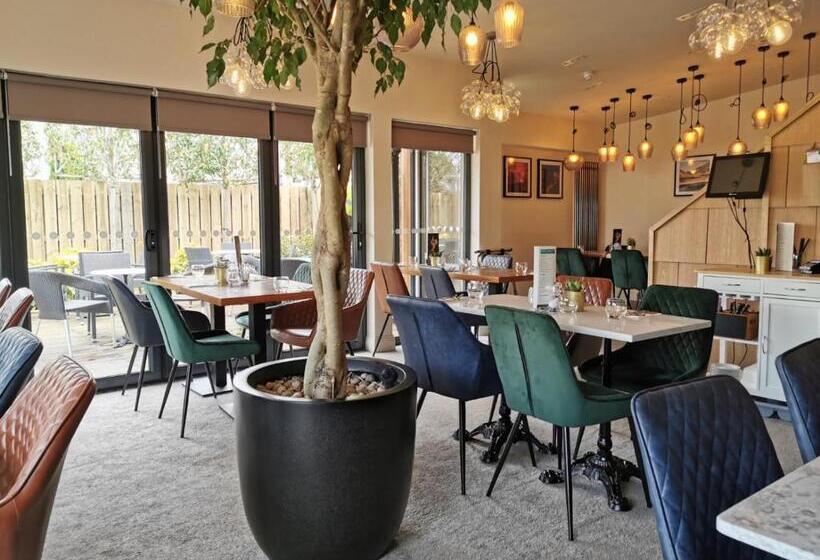 旅馆 The Balerno Inn