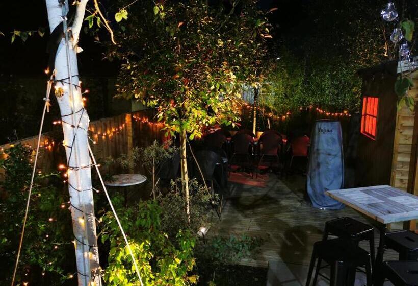 旅馆 The Balerno Inn