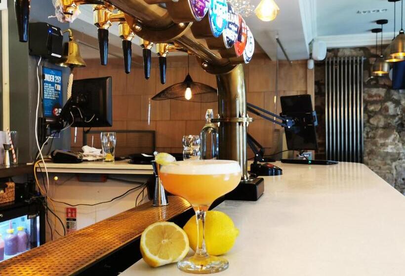 旅馆 The Balerno Inn