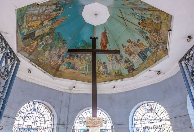 تختخواب و صبحانه Bee Force Backpackers Inn   Cebu