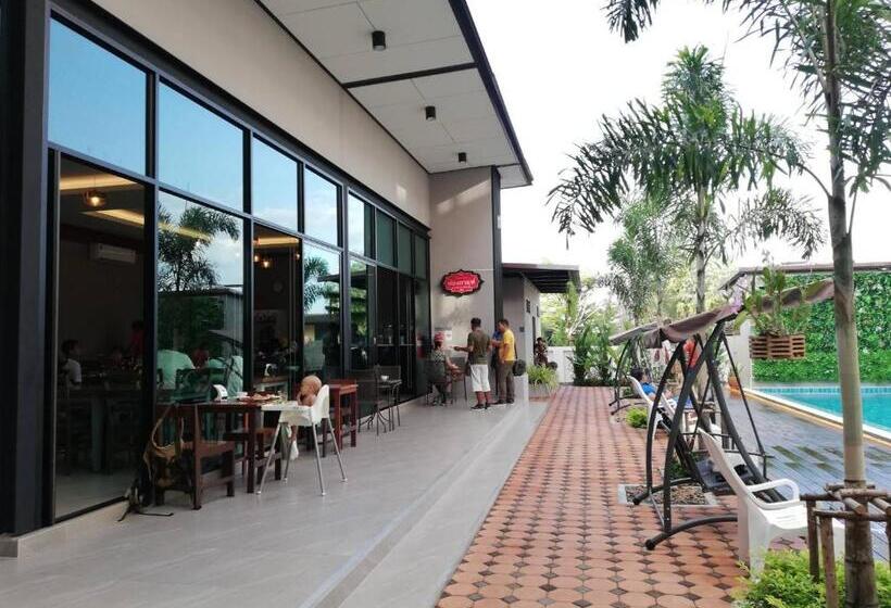 Отель J.p.grand